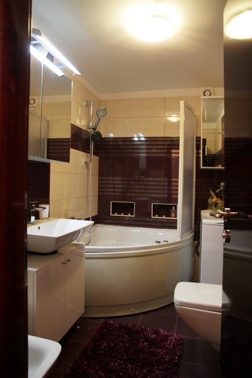 Apartment Tea 2 Split Bilik gambar