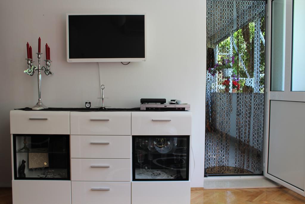 Apartment Tea 2 Split Bilik gambar